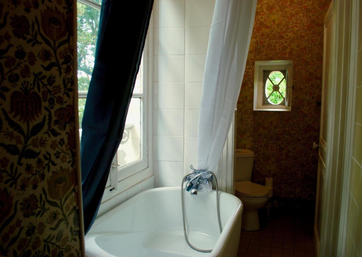 Bed and Breakfast Yxie - Manoir Des Arts Villeblevin Exteriér fotografie