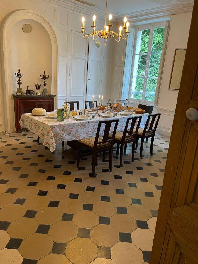 Bed and Breakfast Yxie - Manoir Des Arts Villeblevin Exteriér fotografie