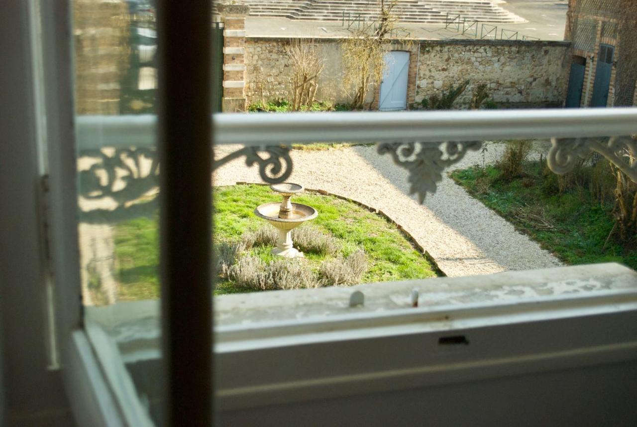 Bed and Breakfast Yxie - Manoir Des Arts Villeblevin Exteriér fotografie
